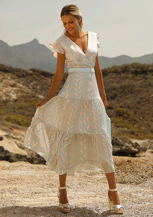 Robe de cocktail fantaisie un peu bohème